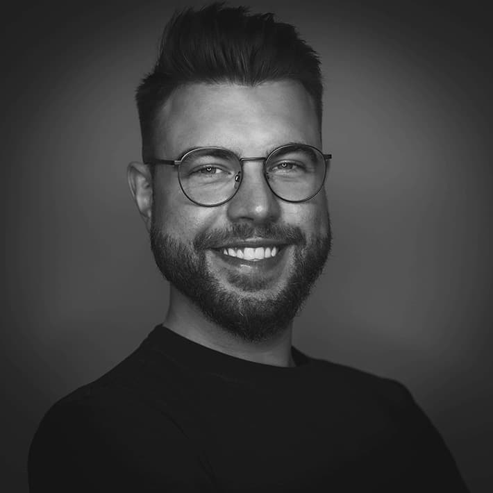 Portrait von Jason Stiers